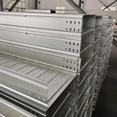 China End Caps Included Molded Cable Tray Fireproofing With High UV Resistance for sale
