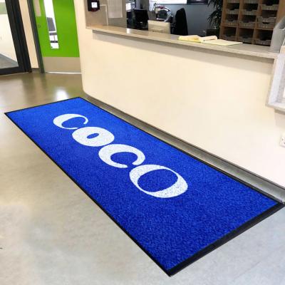 China Front Door Mat Modern Tufted Handmade Rubber Entrance Carpet for Store or Home Prayer for sale