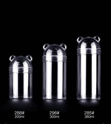 China Food Grade Modern Transparent Square Plastic Candy Bottles Jar for sale