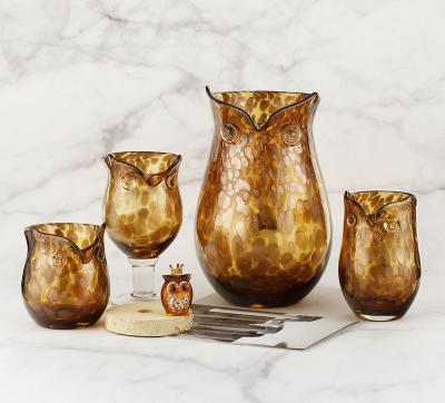 China Europe design amber design new style owl shape wine glass minimalist tumbler new large capacity and suit medium and small size glass for sale