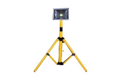 China Bridgelux 20W Portable LED Rechargeable Floodlight , High Power IP65 Exterior Portable Lighting for sale