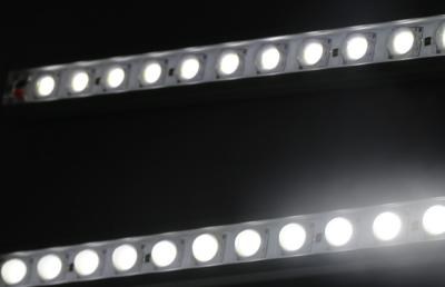 China lavadora llevada al aire libre llevada rígida de la pared de la prenda impermeable de la luz de tiras 60leds 5050 en venta