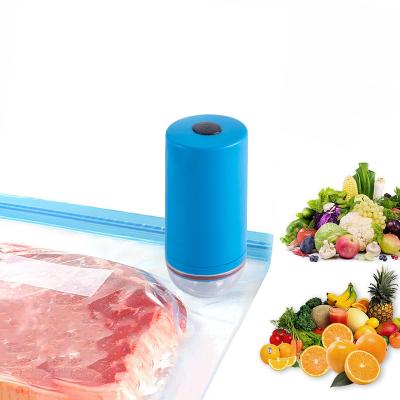 China Safe Use 2022 Portable USB Vacuum Sealer Machine Storage Food Vacuum Sealer With Vacuum Zipper Bags for sale