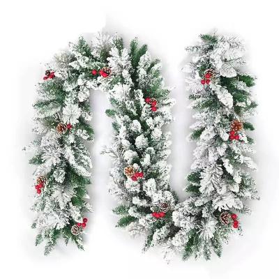 China Amazon New Design Durable Material Hot Selling Christmas Rattan Wreath Christmas Tree Garland Door Hanging Decoration for sale