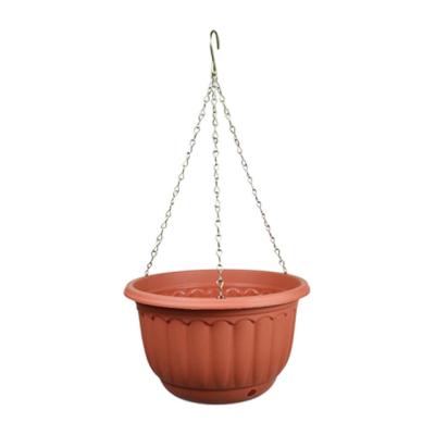 China Indoor Outdoor Plastic Round Rattan Planter Planter Hanging Flower Pots Durable Material With Metal Chain for sale