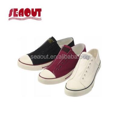 China 2017 Colorful Flat Comfortable Vulcanized Shoe Lace Up Canvas Shoes Walking Shoes for sale