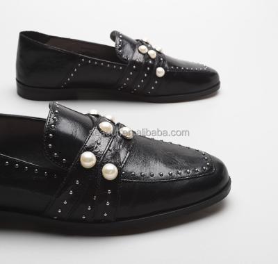 China 2018 Spring American Style Soft Popular Italian Leather Moccasin Shoes for sale