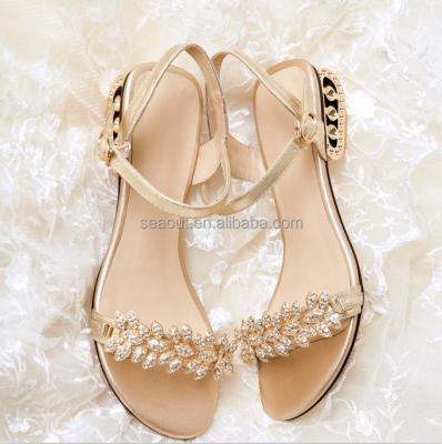 China Good flexibility 2018 summer season collection flat gold leather sandals for women and ladies on sale for sale