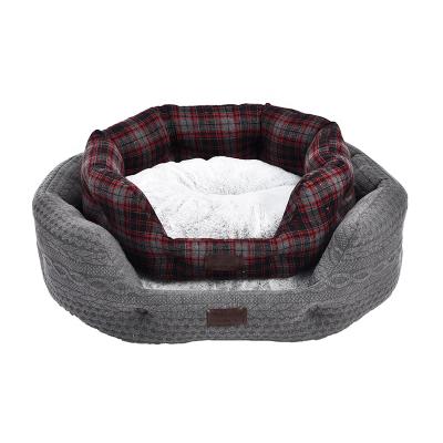 China Sustainable Petstar Customized Plaid Classic Warm Soft Comfortable Yarn-Dyed Knitted Fabric Pet Cat Dog Bed for sale