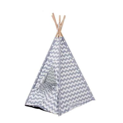 China Five Sticks Sustainable Pet Happy Tribe Comfortable Soft Pet Bed Cat Dog Teepee Tent for sale