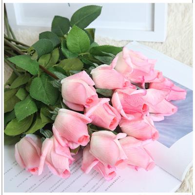 China Cheapest Environmental Grain Custom Design Moisturizing Artificial Silk Rose Bud Flowers for sale