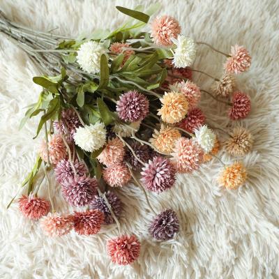 China Beautiful New Colorful Ping Pong Chrysanthemum Dandelion Flower Arrangement Beautiful 2022 Grain Artificial Flowers Colorful for sale