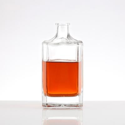 China 500ml 800ml G265 Eco-friendly Recyclable Exquisite Square Wine Bottle Whiskey Glass Wine Bottle Transparent High End Luxury Wine Bottle for sale