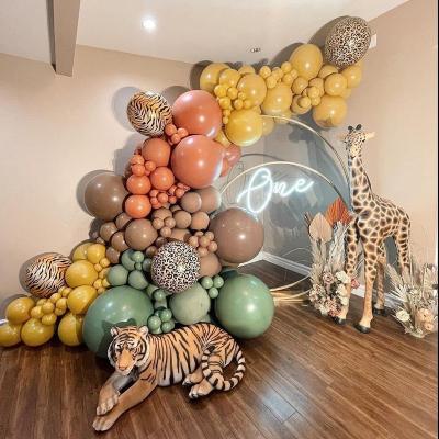 China Self-closing balloon baby animal 4D model tiger theme decoration balloon one-year graduation season opening ceremony layout for sale