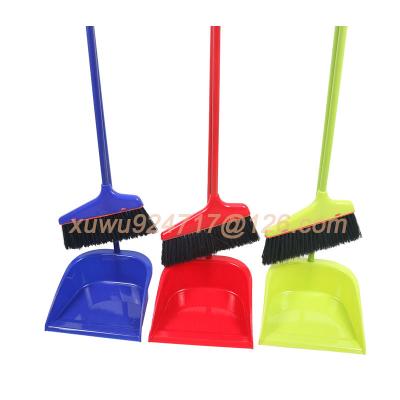 China Plastic Household Broom Suit Home Cleaning Plastic Broom for sale