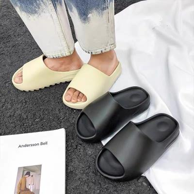 China Fashion Trend Summer Women's Soft Luxury Women's Slippers Beach Open Toe Slippers Home Slippers for sale