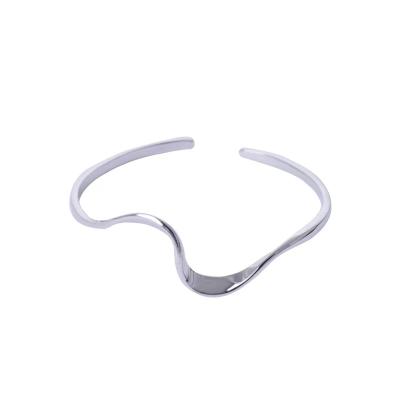 China CLASSIC jewelryMobius S925 Pure Silver Bracelet Simple Style Jewelry for sale