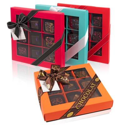 China Recyclable Chocolate Bar Box, With Window Cardboard Homemade Chocolates Gift Boxes, With Lids For Edible Strawberries Chocolate Box for sale