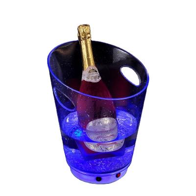 China Sustainable Gift White Metal Customized Tools Ice Bucket For Bar And Nightclub Wine And Beverage Coolers for sale