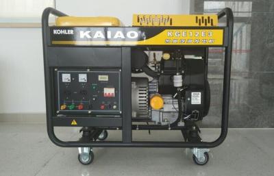 中国 12kva ガソリン式の携帯用発電機の低い燃料消費料量 KGE12E3 販売のため