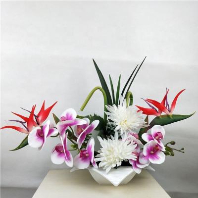 China New Arrival Wedding Artificial Mixed Flower Arrangements In Ceramic Pot For Home Decoration Craft 16FV1901 for sale