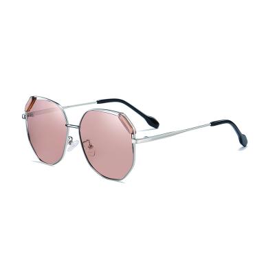 China Luxury Oversized Classic Women Polarized Classy Sunglasses High Grade Sun Glasses for sale