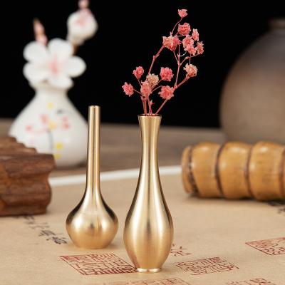 China Transitional Copper Miniature Vase Copper Table Top Ornament Decor Cheap Antique Metal Gold Small Decorative for sale