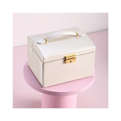 China Simple Stacker Style Jewelry Earrings New Design Jewelry Package Quality Guarantee Ending Storage Box for sale