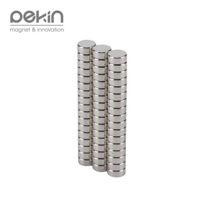 China Industrial Magnet Pekin Drop Shipping Magnetic Material N52 100pcs/box Round Disc Magnet Permanent Magnet For Industry for sale