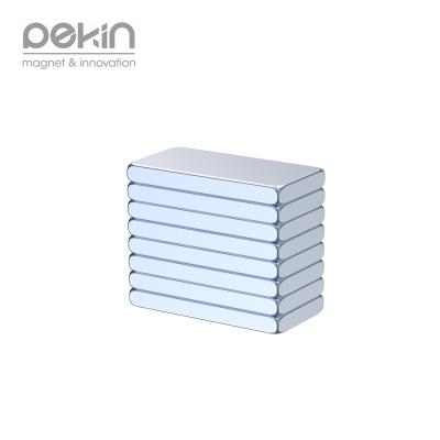 China Industrial High Quality Wholesale Custom Rare Earth Magnets Strong Magnetic Block Neodymium Block Pekin Magnets N30 for sale