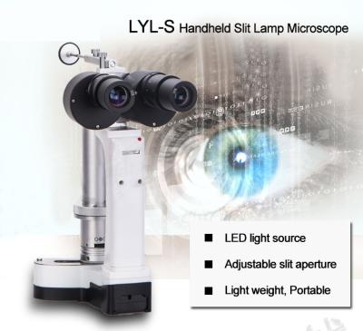 Cina Factory Price Ophthalmic Equipment Handheld Slit Lamp For Hospital Portable Slit Lamp Microscope in vendita