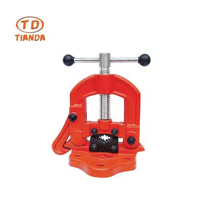 China Hardware Tools TIAN DA Pipe Vice Self Locking Machinery Tool High Quality Bench Vise With Factory Price Pipe Vise for sale