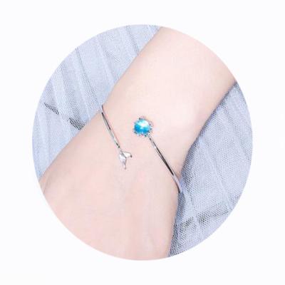 China TRENDY The Legend of the Mermaid Tail Bracelet The Sea Ocean Jewelry Fairy Tale Mermaid Fish Tail Charm Blue Mermaid Bracelet for sale