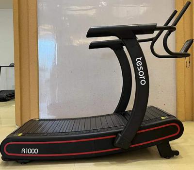 China 2022 newest design eco-friendly woodway treadmill with new PU handle R1000 WORKING MACHINE gymnasium use large running area for sale