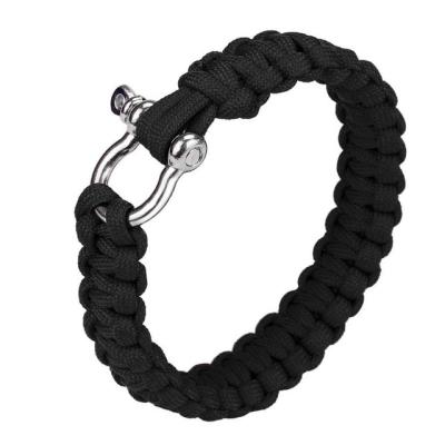 China Survival Kit Type Accessories Stainless Steel Carabiner 550 Portable Outdoor Paracord Bracelet For Camping Hiking for sale