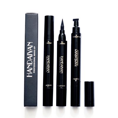 China HANDAIYAN Seal Black Eyeliner Triangle Seal Eyeliner 2-in-1 Waterproof Double Headed Eyeliner Stamp for sale