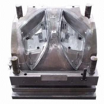 China Custom Car Parts Cold Runner Mould With ISO9001 Certificate for sale