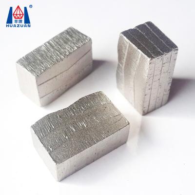 China Wet/Dry Cutting Diamond Tips Granite Cutting Segment for 250mm-2500mm Saw Blade for sale