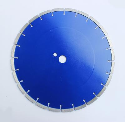 China Cutting Reinforcement Concrete 14 Inch Concrete Diamond Saw Blade For Road Cutting for sale