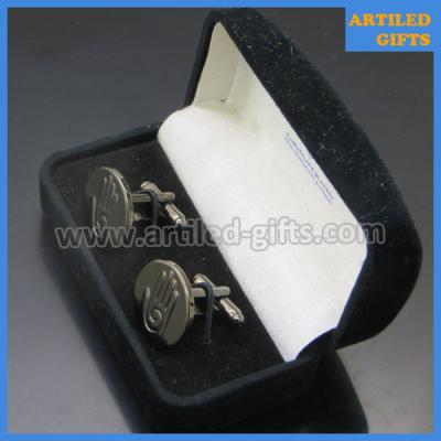 China Chrome finish palm hand logo engraved cuff links for men with velvet box packing for sale