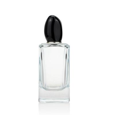 China Cosmetic Luxury 50ml 100ml crystal square empty glass perfume bottle new with unique thumb shape lid for sale