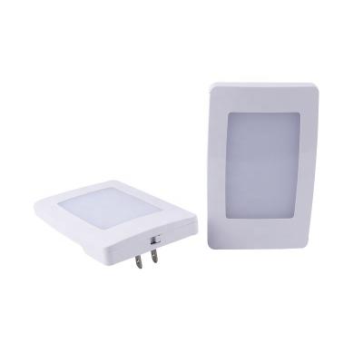 China Double Room Blue And Green Color Led Night Light 120V Power Plug Night Light for sale