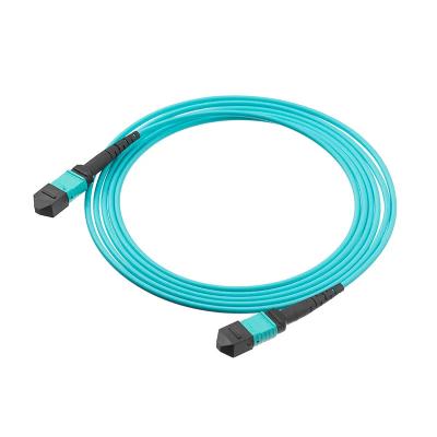 China 12F MPO/MTP Mannelijke/Vrouwelijke Multimode OM4 Fiber Patch Cord Kabel MPO Glasvezel Trunk Kabel Te koop