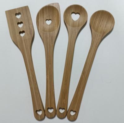 China 4 Pieces Disposable High Quality Bamboo Heart Shaped Spoon Spatula Bamboo Kitchen Utensils Heat Resistant Utensils for sale