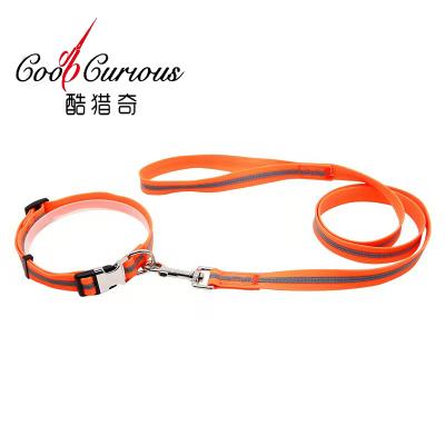 China Wholesale Multifunctional Hands Free Retractable Dog Leash Lights for sale