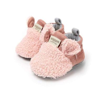 China Baby Boy and Girls Slipper Fleece Comfortable Booties Non-slip Bottom Winter Booties Soft Sole Warm Foot Protective Shoes Unisex Baby Carriage for sale