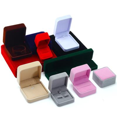 China Multiple Color Soft Velvet Jewelry Box Jewelry Packaging Box for Bracelet Ring Pendant for sale