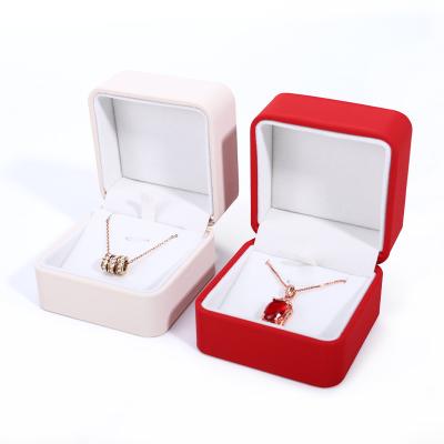 China Customized PU Leather Necklace Box for Customized Luxury Jewelry Packaging for sale