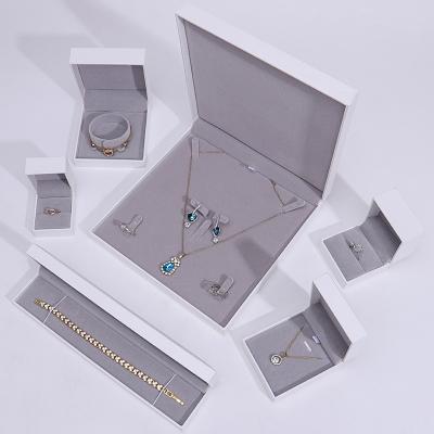 China Rectangle Shape Handmade Cardboard Jewelry Box For Necklace Bracelet Ring Set for sale