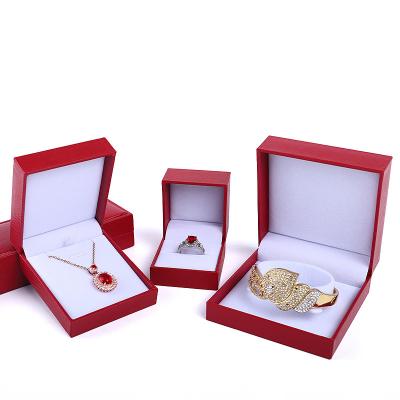 China Cardboard Jewelry Box Packaging For Necklace Bracelet Ring Earrings 6.5x6cm Size for sale